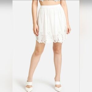 Jun & Ivy floral crocheted lace skirt Size M